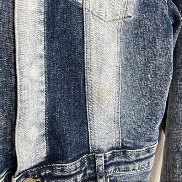 Wash Lab Color-Blocked Denim Dress in Blue - Picture 9 of 11